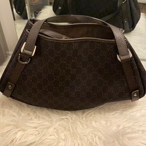 Brown Gucci tote